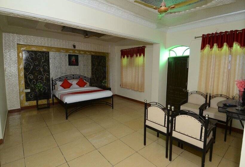 בית מלון כפרי Rani Bagh By Oyo Rooms