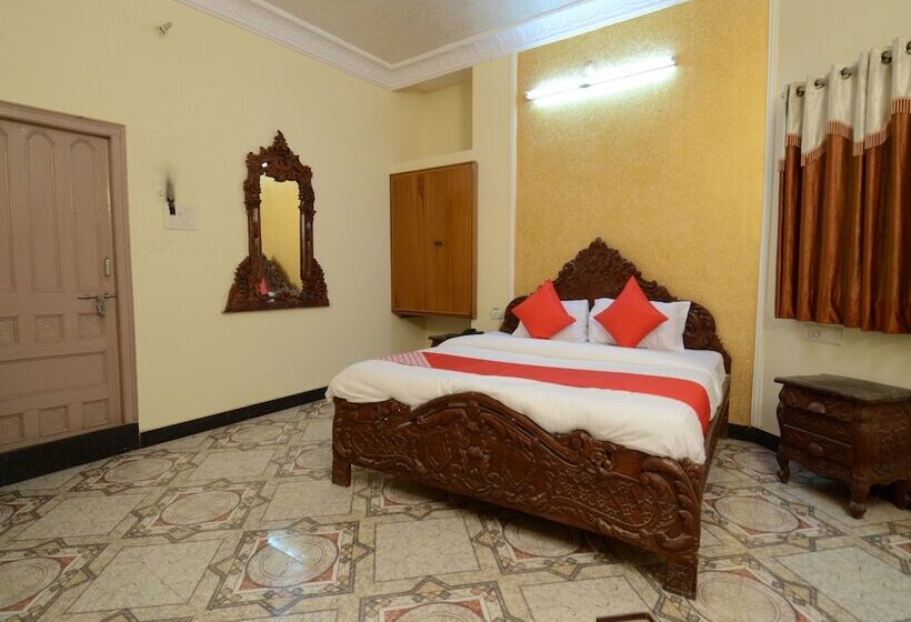 בית מלון כפרי Rani Bagh By Oyo Rooms