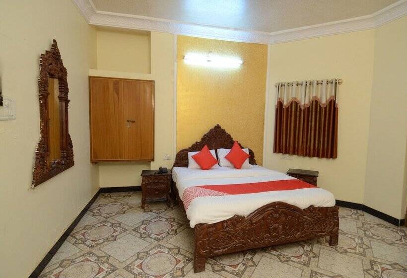 בית מלון כפרי Rani Bagh By Oyo Rooms