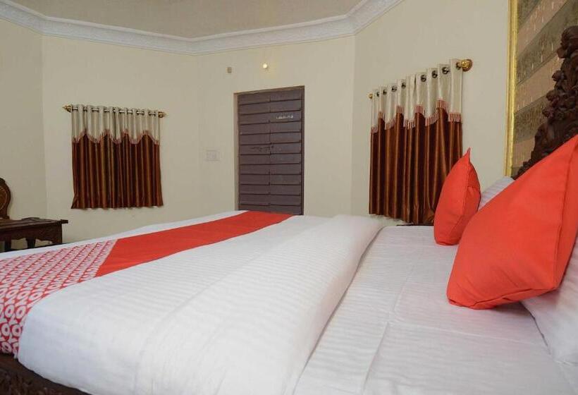 בית מלון כפרי Rani Bagh By Oyo Rooms