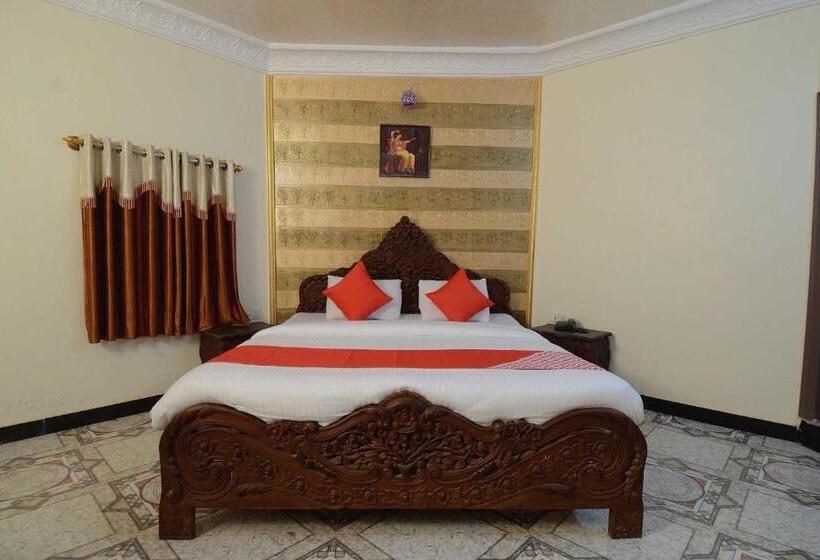 בית מלון כפרי Rani Bagh By Oyo Rooms