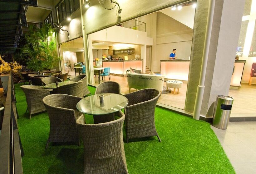 فندق Riverside Boutique