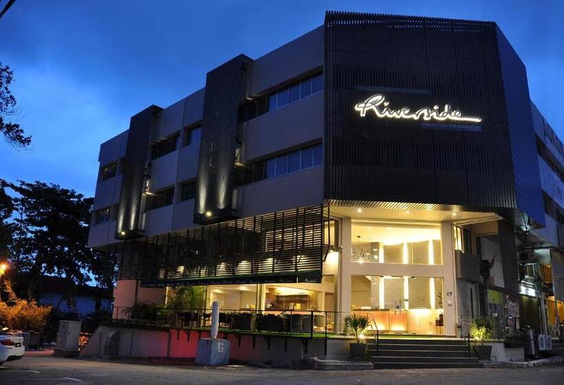 فندق Riverside Boutique