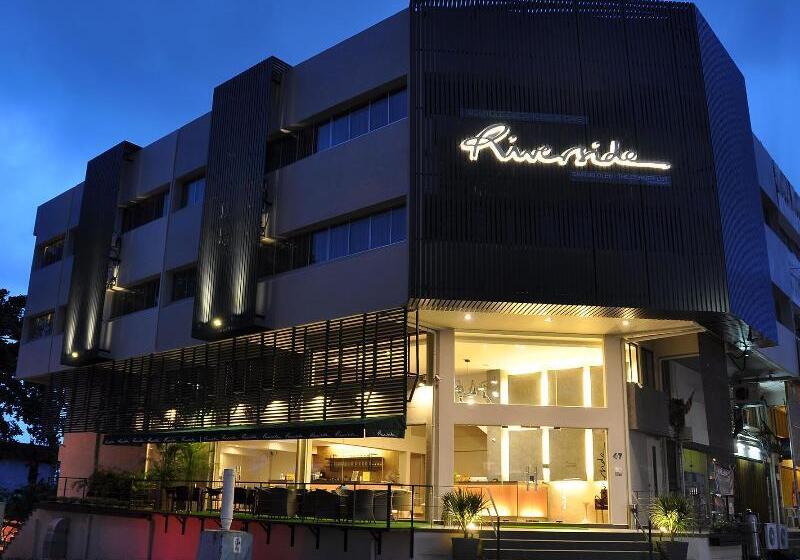 فندق Riverside Boutique