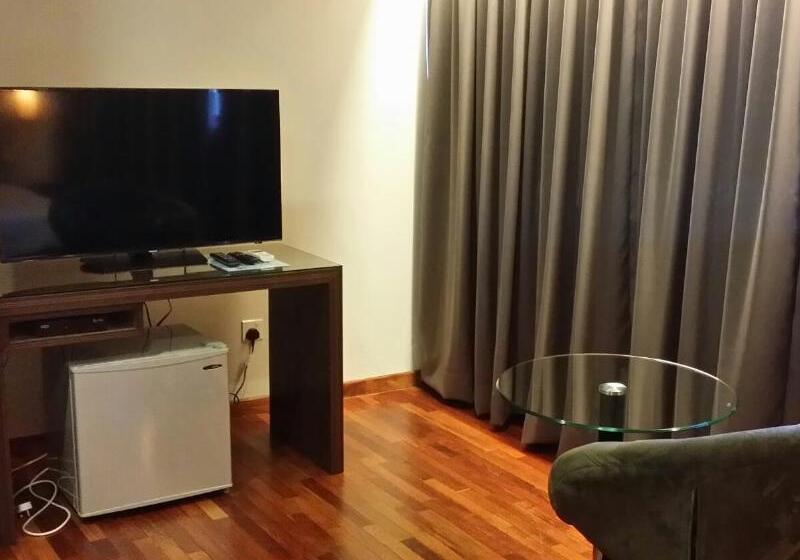 فندق Riverside Boutique