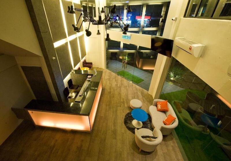 فندق Riverside Boutique