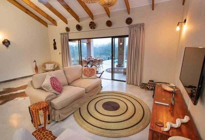 בית מלון כפרי Rooibos Bush Lodge