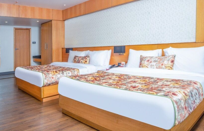 هتل Summit Montana Suites & Spa At Mall