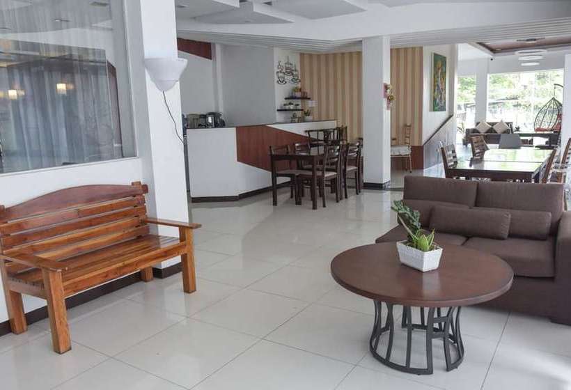 호텔 Tiptop Tower Suite Inn