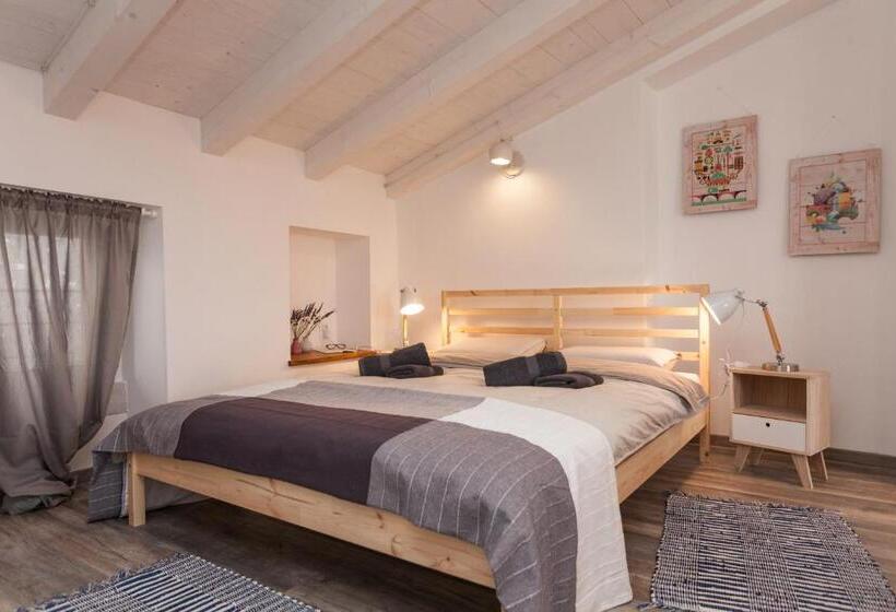 Пансион Apartments And Rooms Hey Rovinj