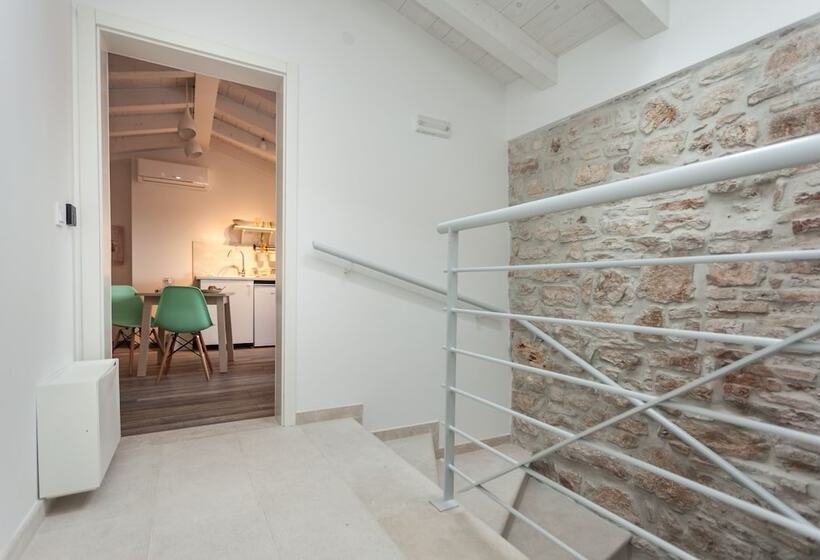 Пансион Apartments And Rooms Hey Rovinj