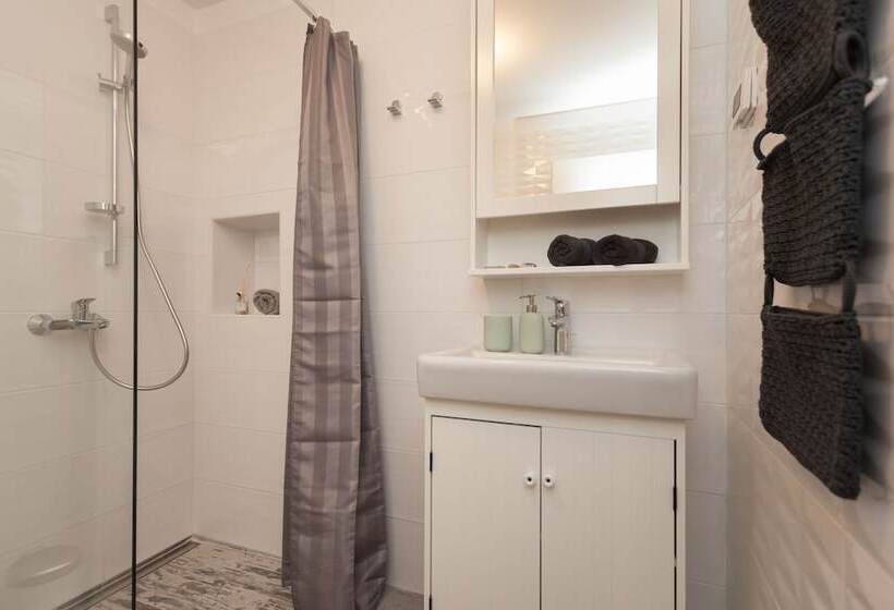 Пансион Apartments And Rooms Hey Rovinj