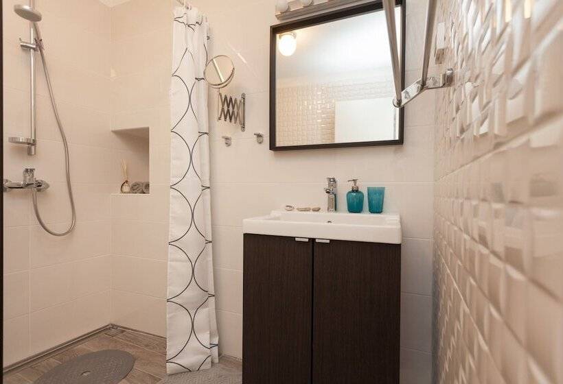 Пансион Apartments And Rooms Hey Rovinj