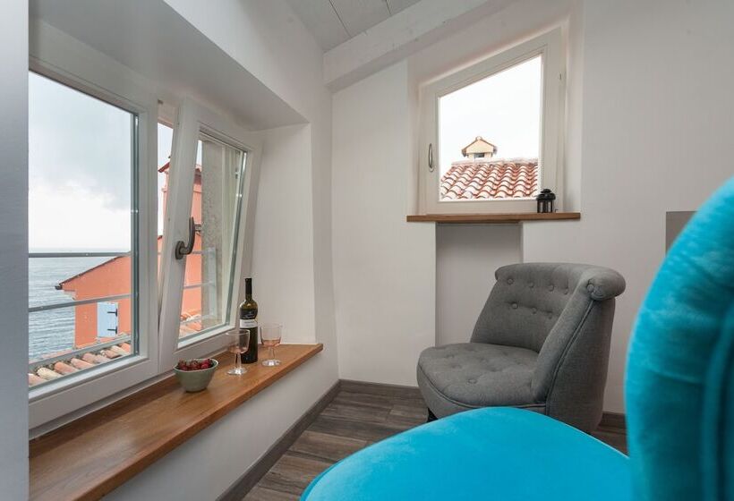 Пансион Apartments And Rooms Hey Rovinj
