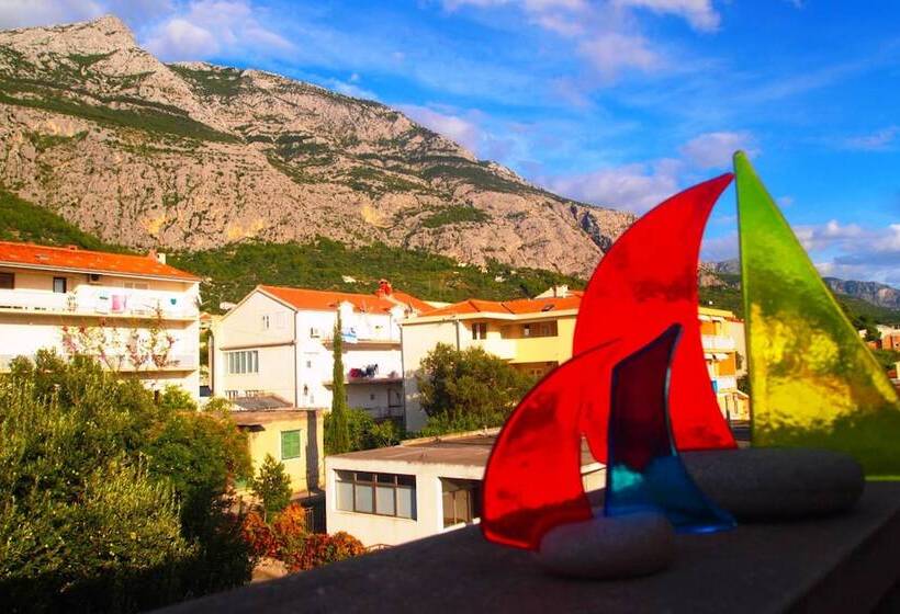 Panzió Apartments Dany