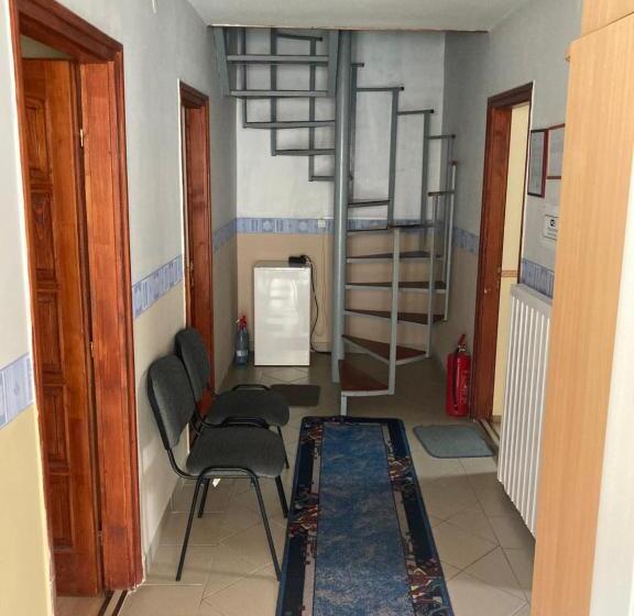 פנסיון Bor Bazilika Vendégház