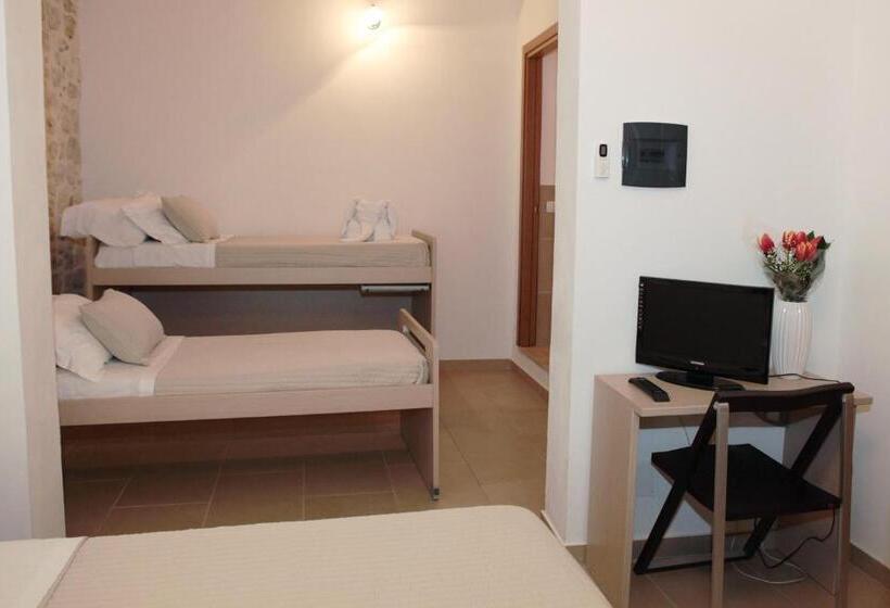 פנסיון La Corte Di Ibla