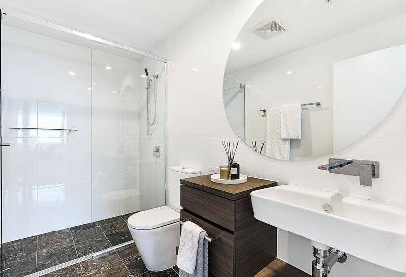 Qube Broadbeach
