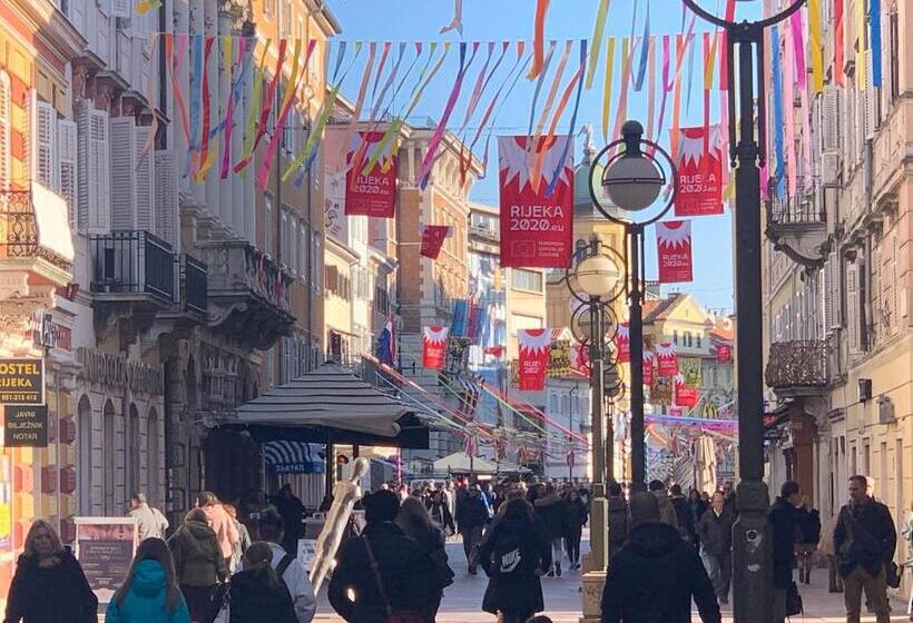 Rijeka Apartments Terra I & Ii