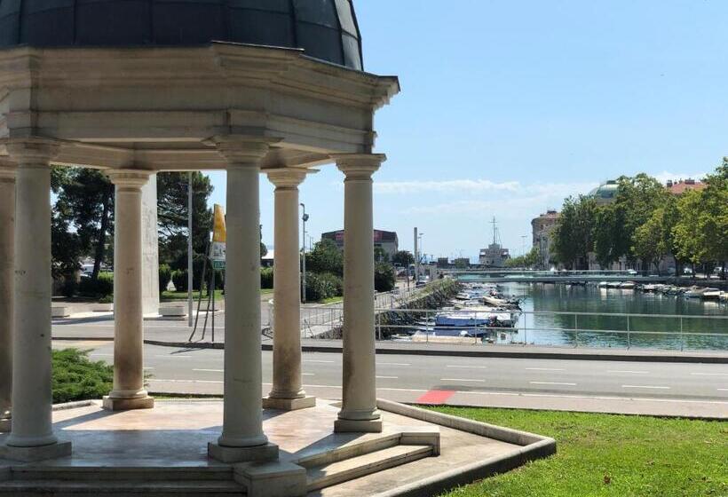 Rijeka Apartments Terra I & Ii