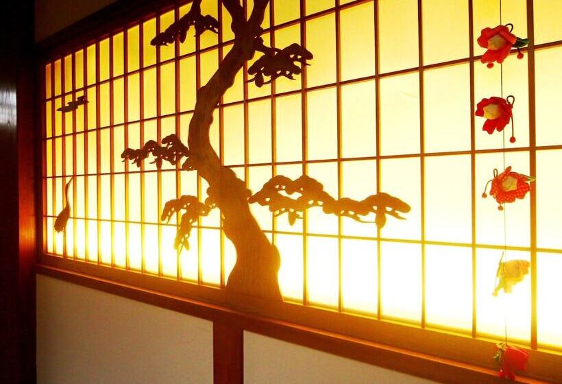 旅館 Minshuku Ookura