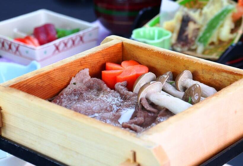 旅館 Minshuku Ookura