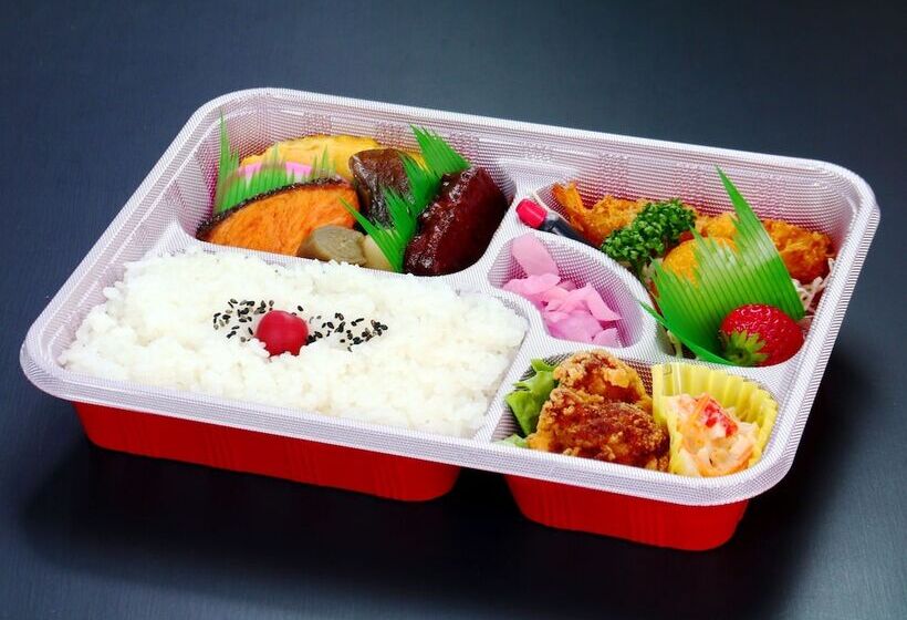 旅館 Minshuku Ookura