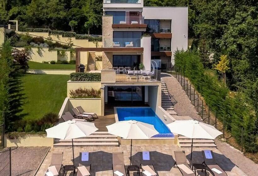 Villa Altavista   Seaview & Relax With Heated Pool & Minigolf