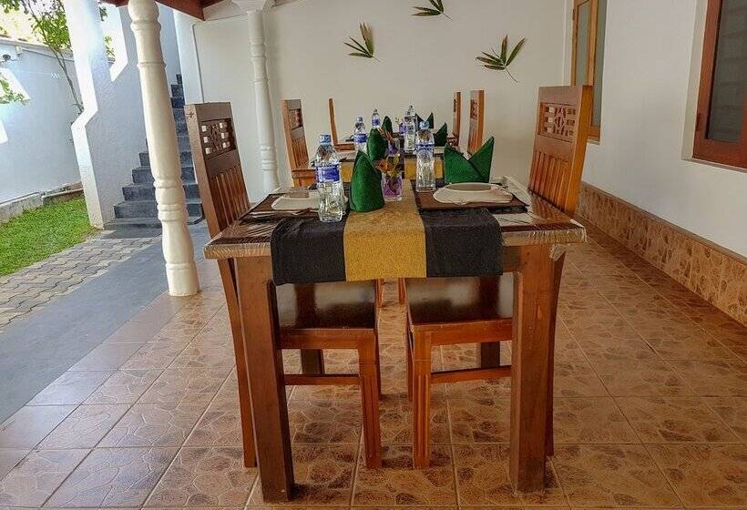 White Villa Beach Resort