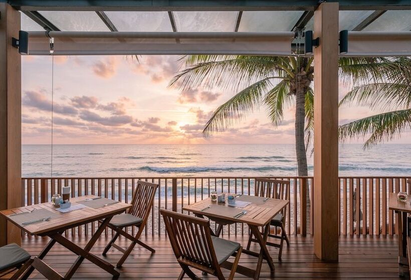 Banana Fan Sea Resort