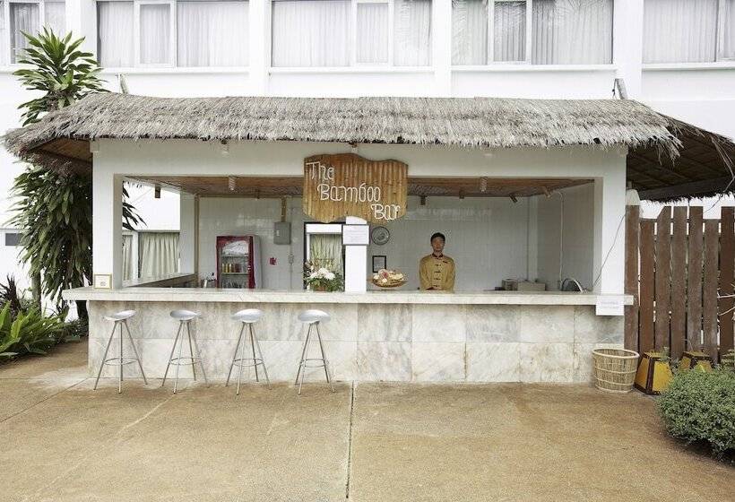 Centara Life Hotel Mae Sot