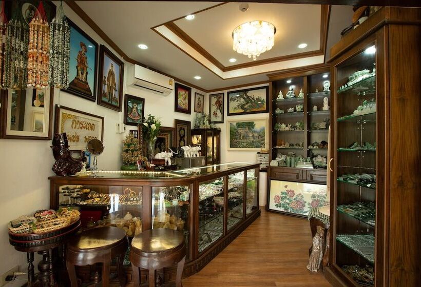 Centara Life Hotel Mae Sot