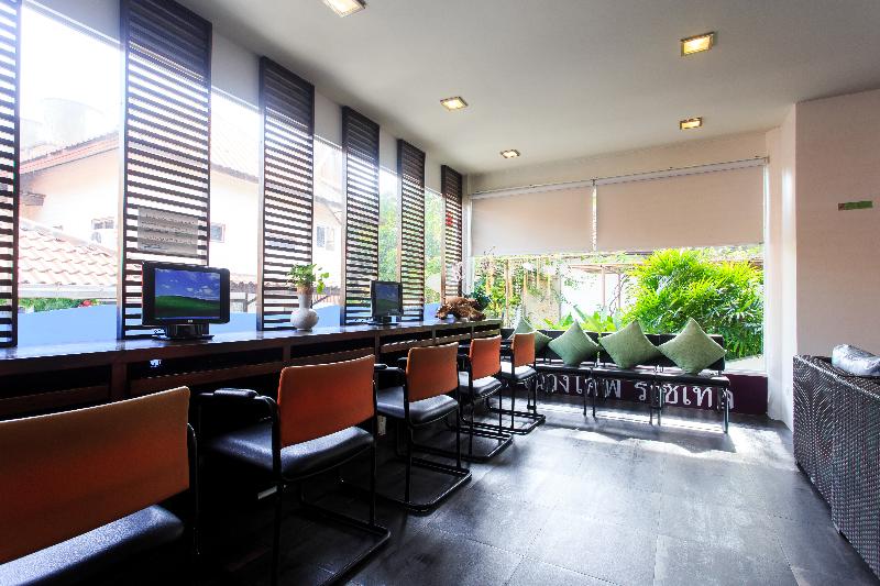 Chaweng Cove Beach Resort