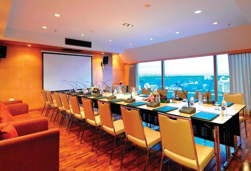 Duangtawan Hotel Chiang Mai Sha Extra Plus