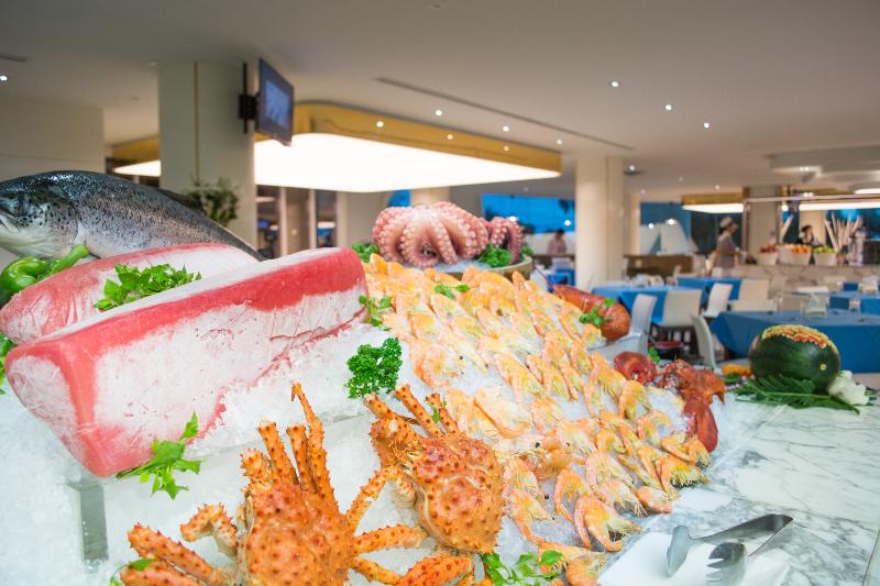 A One The Royal Cruise Hotel Pattaya   Sha Extra Plus