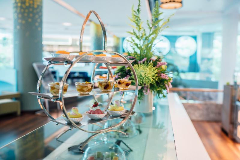 A One The Royal Cruise Hotel Pattaya   Sha Extra Plus