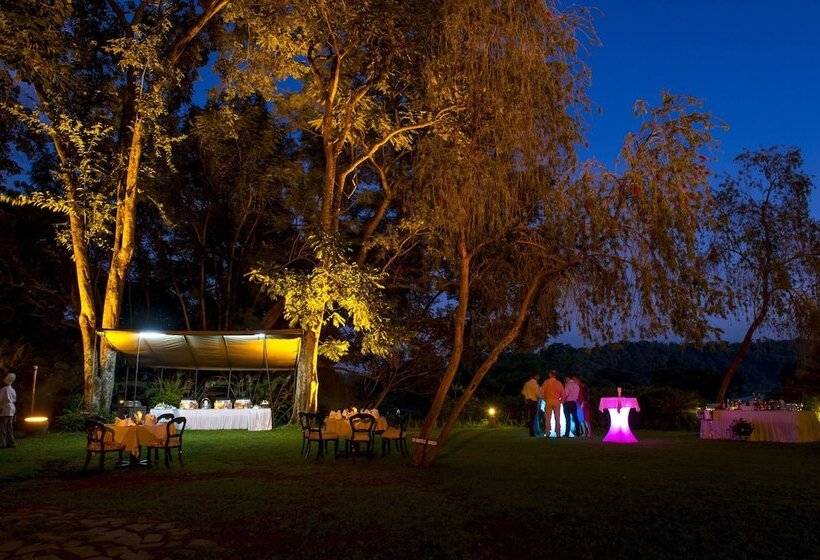 هتل Arusha Serena