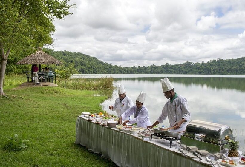 هتل Arusha Serena