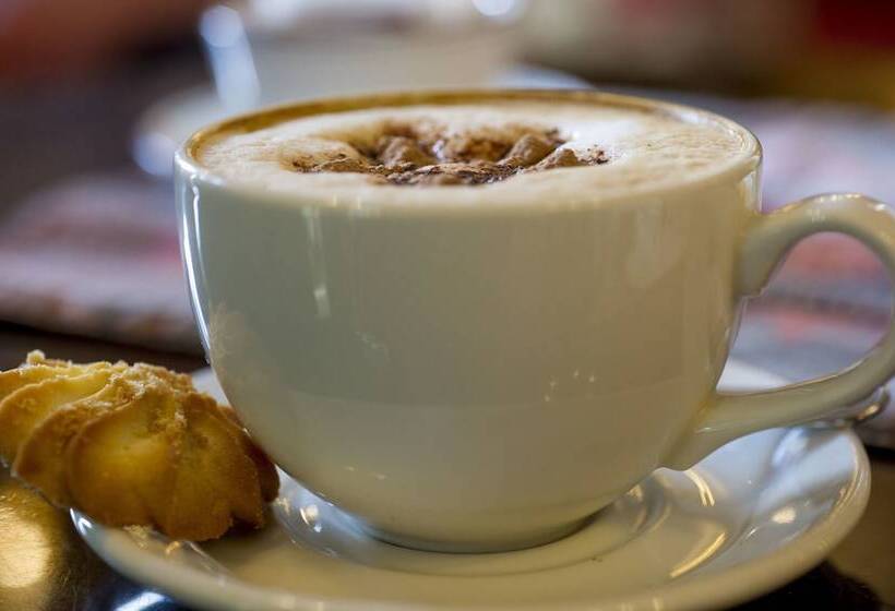 هتل Arusha Serena