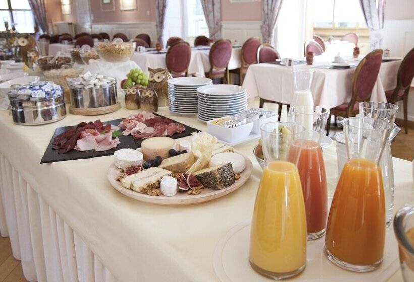 Hotel Baer & Post Zernez