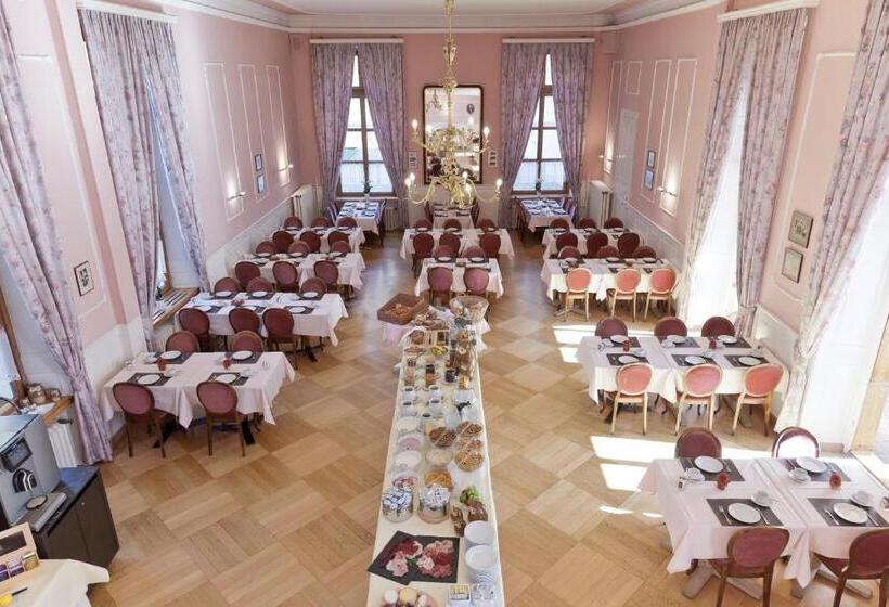 Hotel Baer & Post Zernez