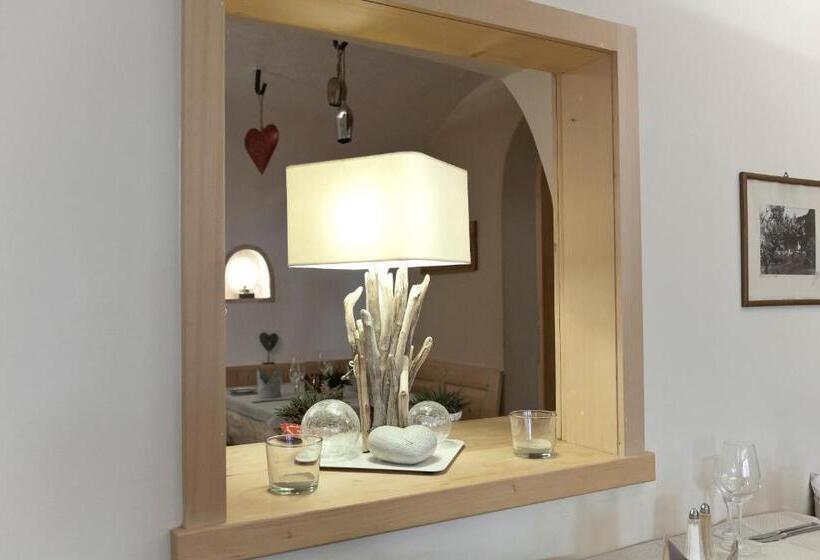 Hotel Baer & Post Zernez