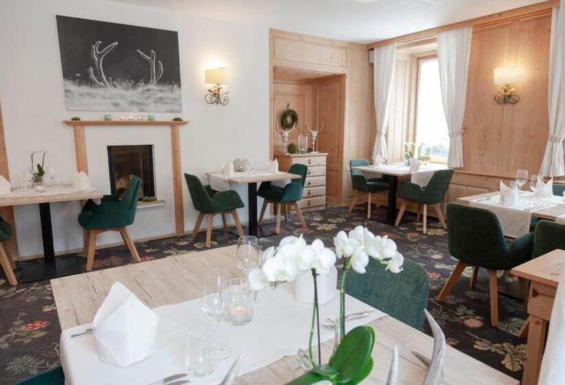 Hotel Baer & Post Zernez