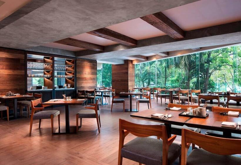 호텔 Bangkok Marriott Marquis Queens Park