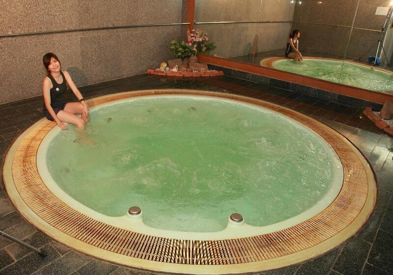 Charoen Thani Hotel, Khon Kaen