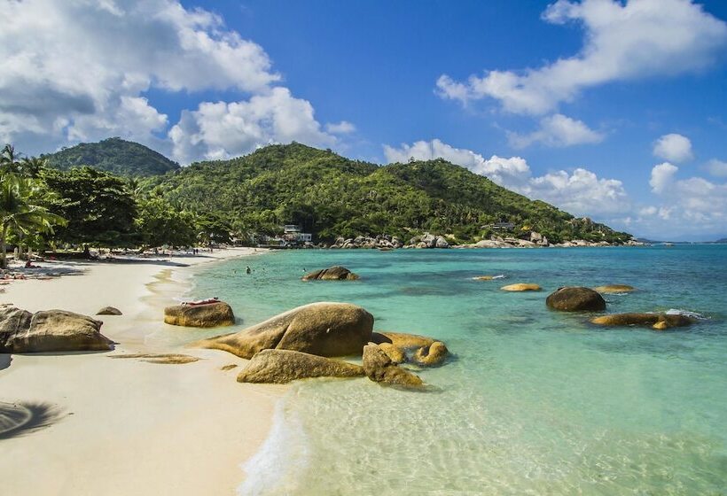 호텔 Crystal Bay Yacht Club Beach Resort