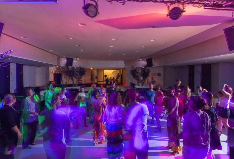 Отель Djerba Plaza Thalasso & Spa