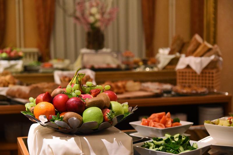 Golf Hotel René Capt