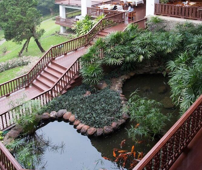 Отель The Imperial Mae Hong Son Resort