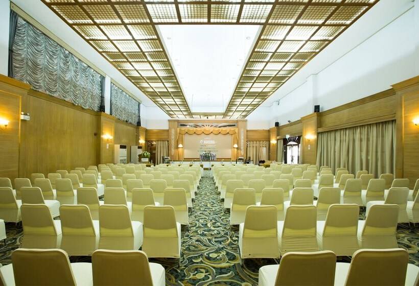 Отель The Imperial Mae Hong Son Resort